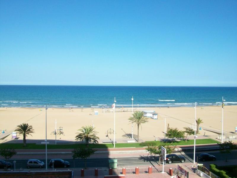 Con vistas al Mediterráneo Playa de Gandia Exterior foto